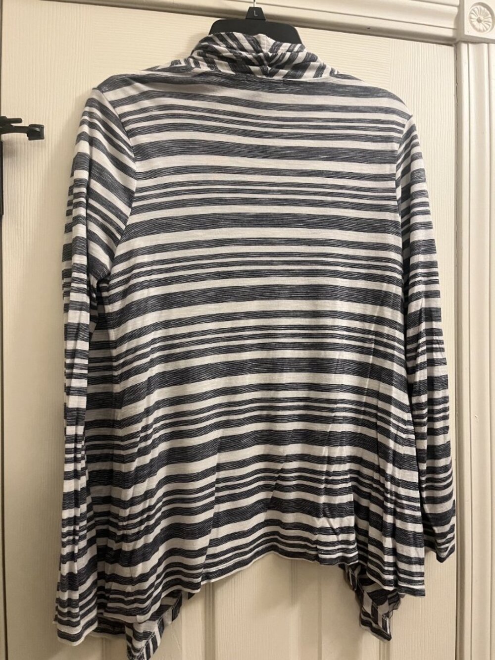 GAP Softspun Navy Striped Open Front Draped Cardigan and San Fran graphic tee